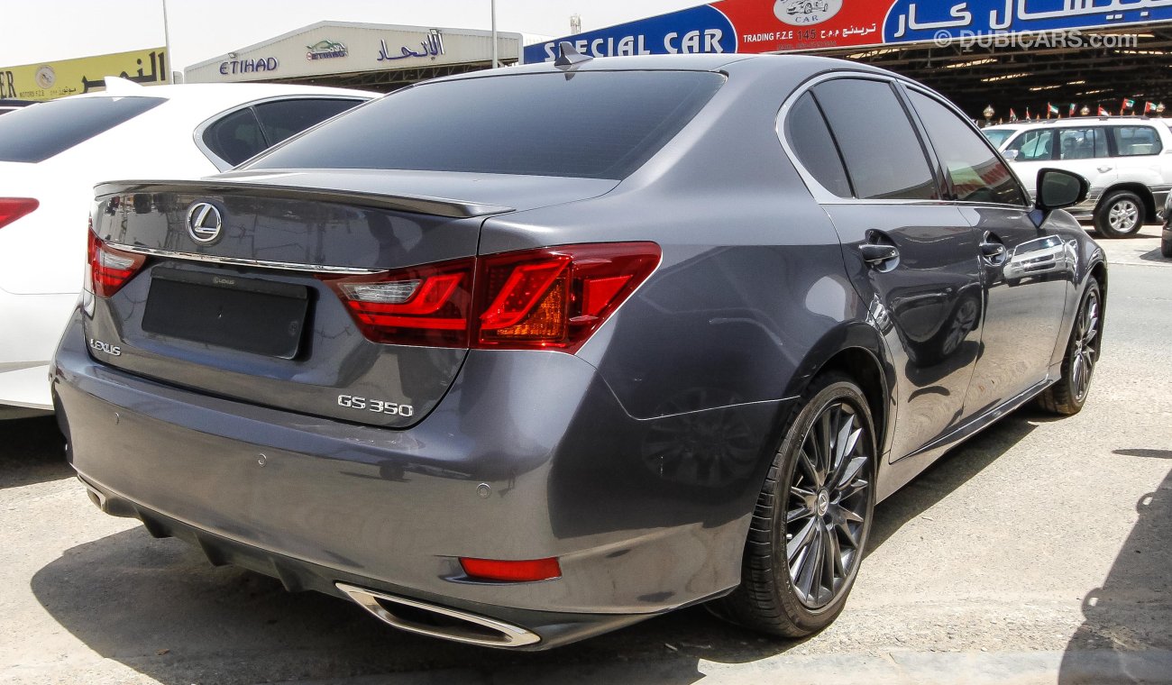 Lexus GS350