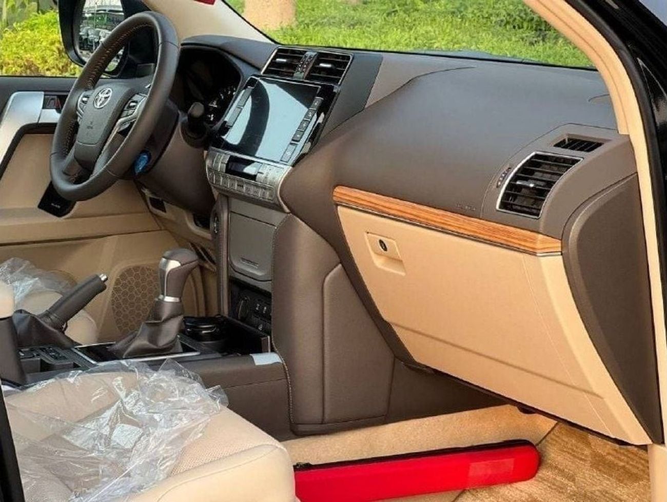 Toyota Prado VXR 4.0L PTR A/T  // 2023 // FULL OPTION WITH SUNROOF , LEATHER&POWER SEATS , BACK CAMERA // SPECIAL