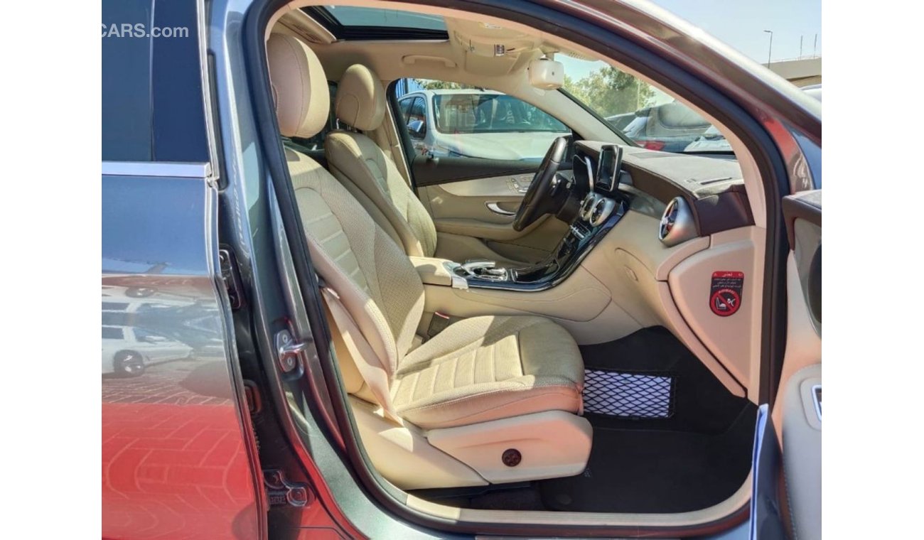مرسيدس بنز GLC 250 AMG 4M Coupe Warranty 2017 GCC