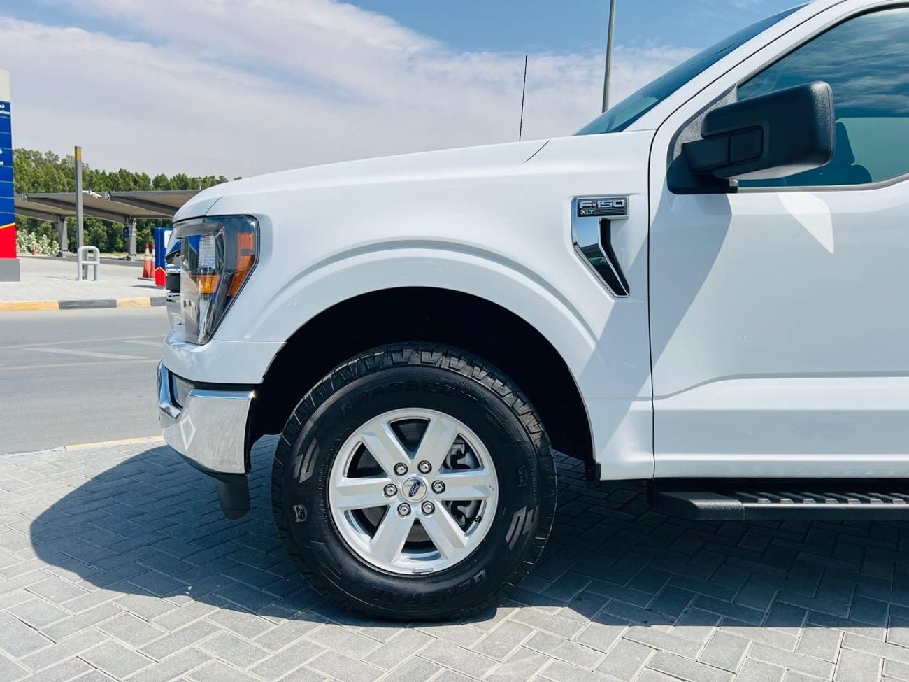 فورد F 150 XLT 3.5L (5 Seater)