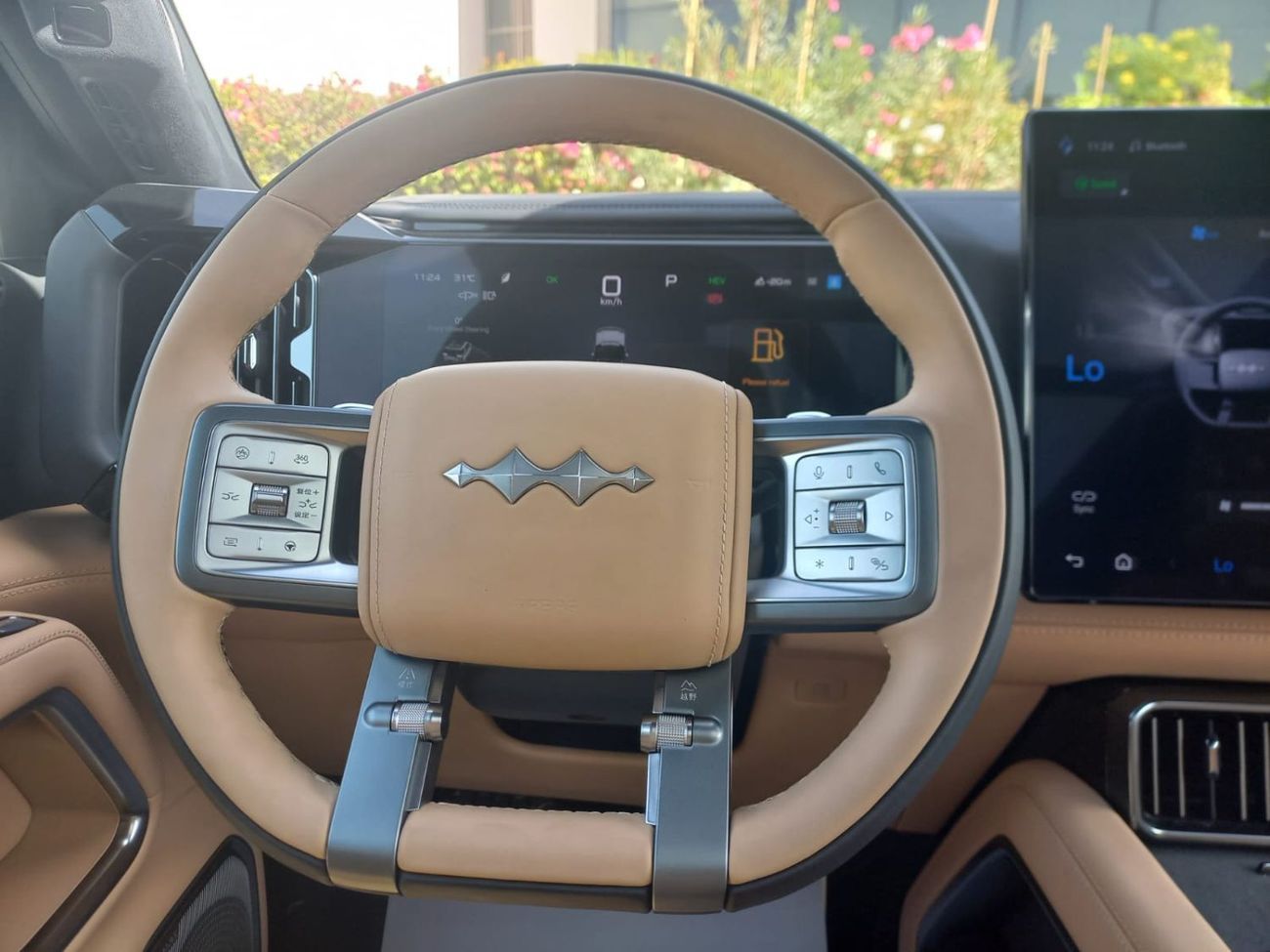 BYD Leopard 8 Smart and Brave Flagship Edition (6 Seats)