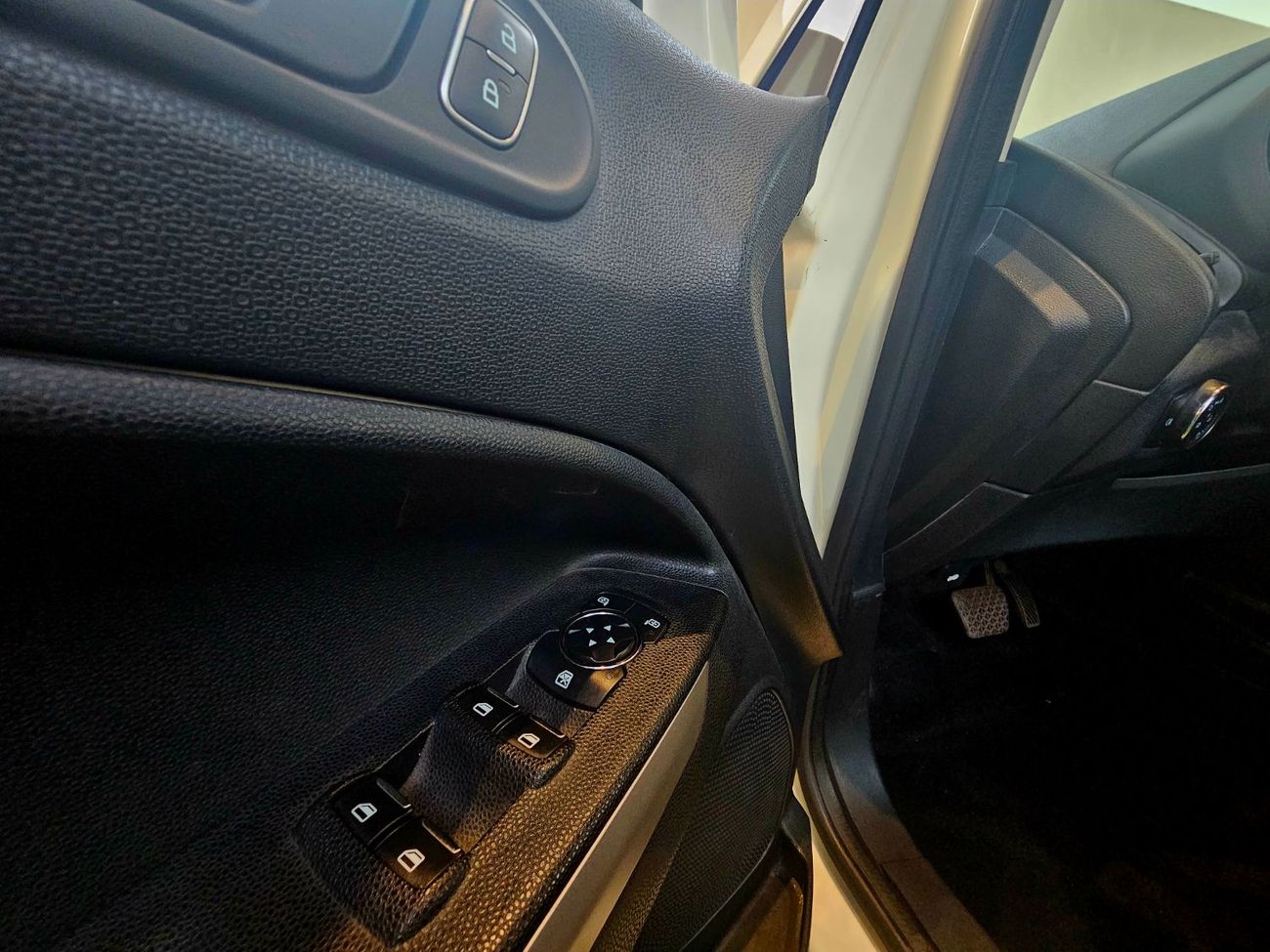 Ford EcoSport GCC 1.5L/ LOW MILEAGE / ORIGINAL PAINT/ SINGLE OWNER