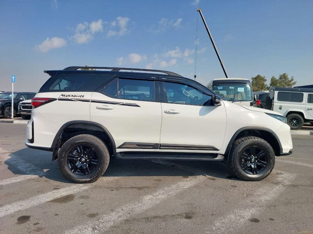Toyota Fortuner TOYOTA FORTUNER SUV RHD 2023 MODEL 2.8 L DIESEL AUTOMATIC(PM41650)