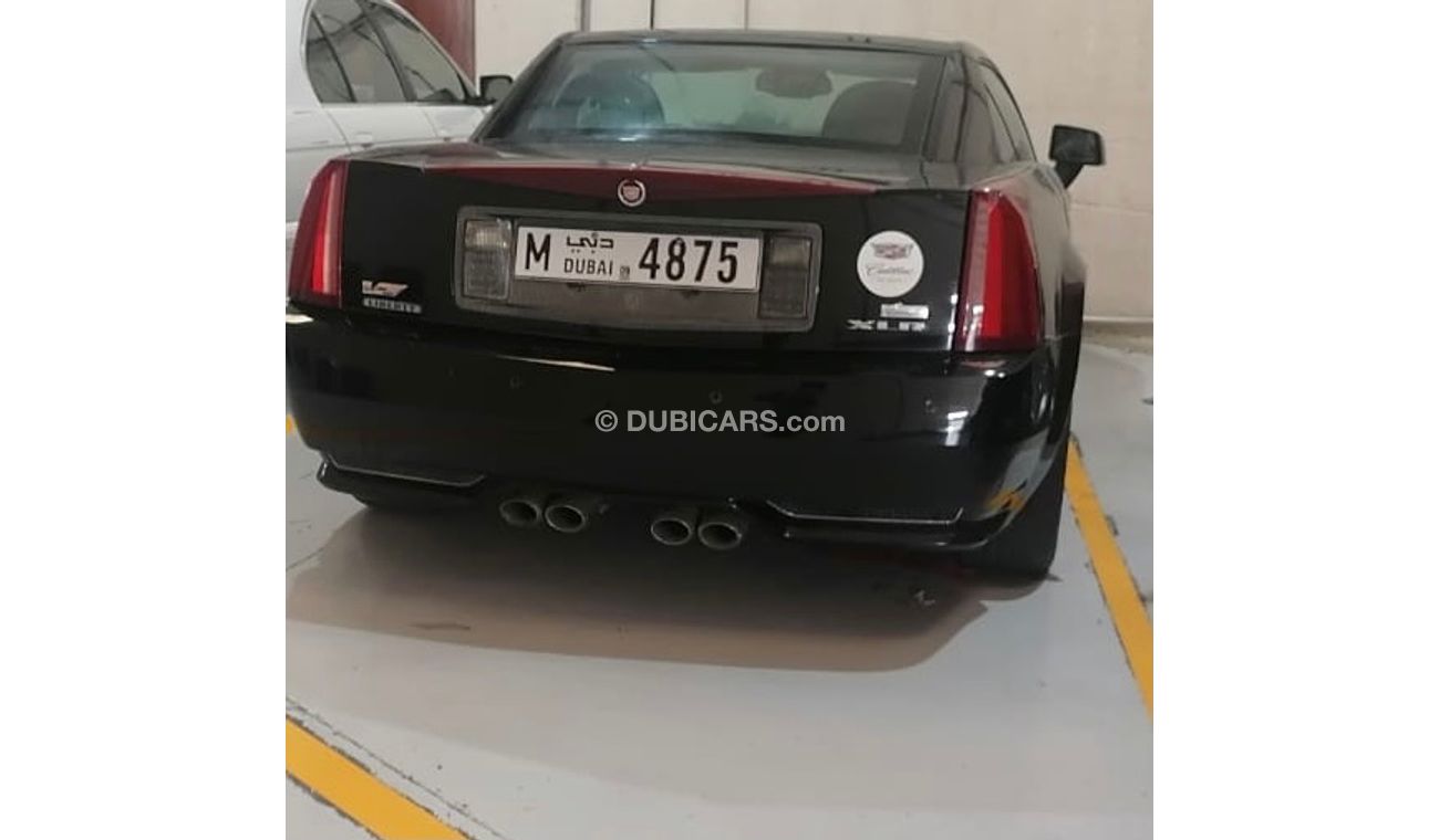 Cadillac XLR V