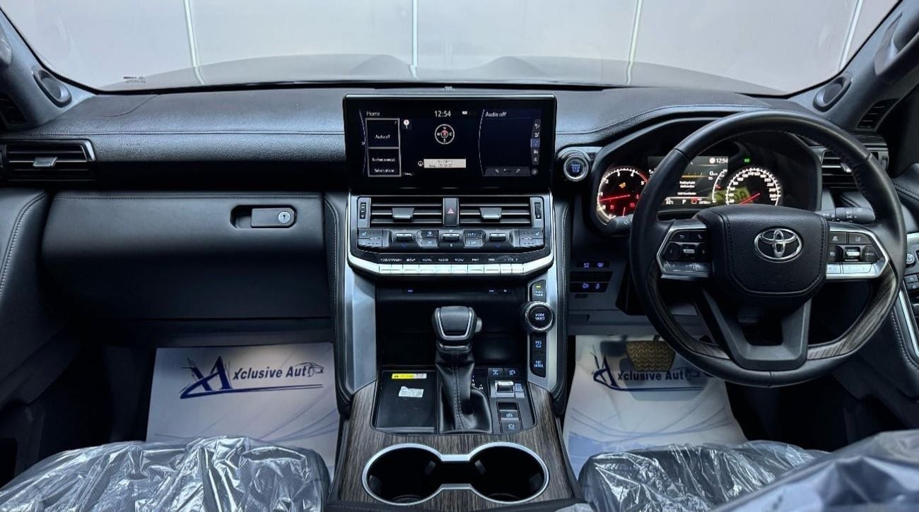 Toyota Land Cruiser VXR Toyota Land Cruiser 2022 diesel twin turbo v6