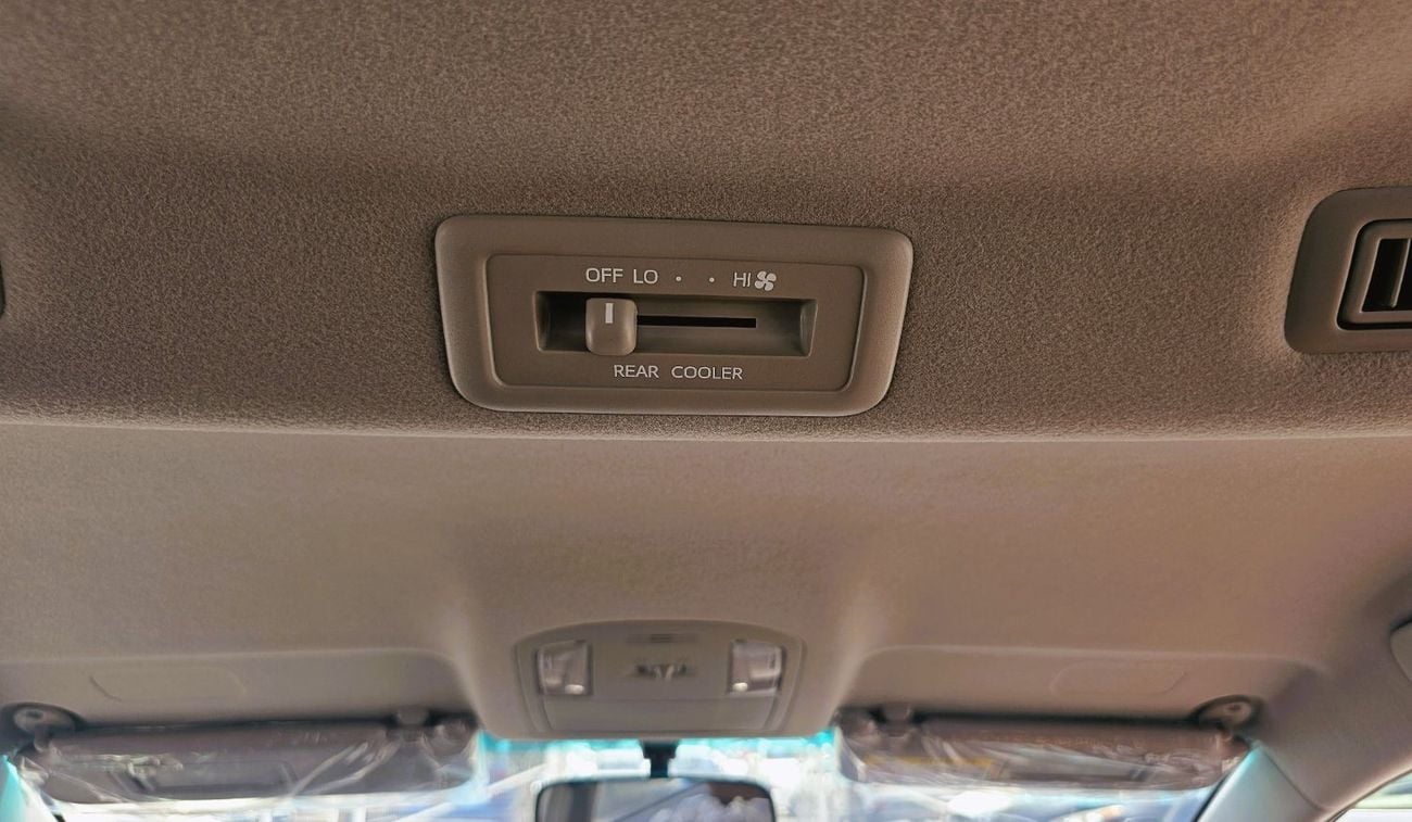 Toyota Innova Toyota Innova 2/7Ltr A/T MY2023