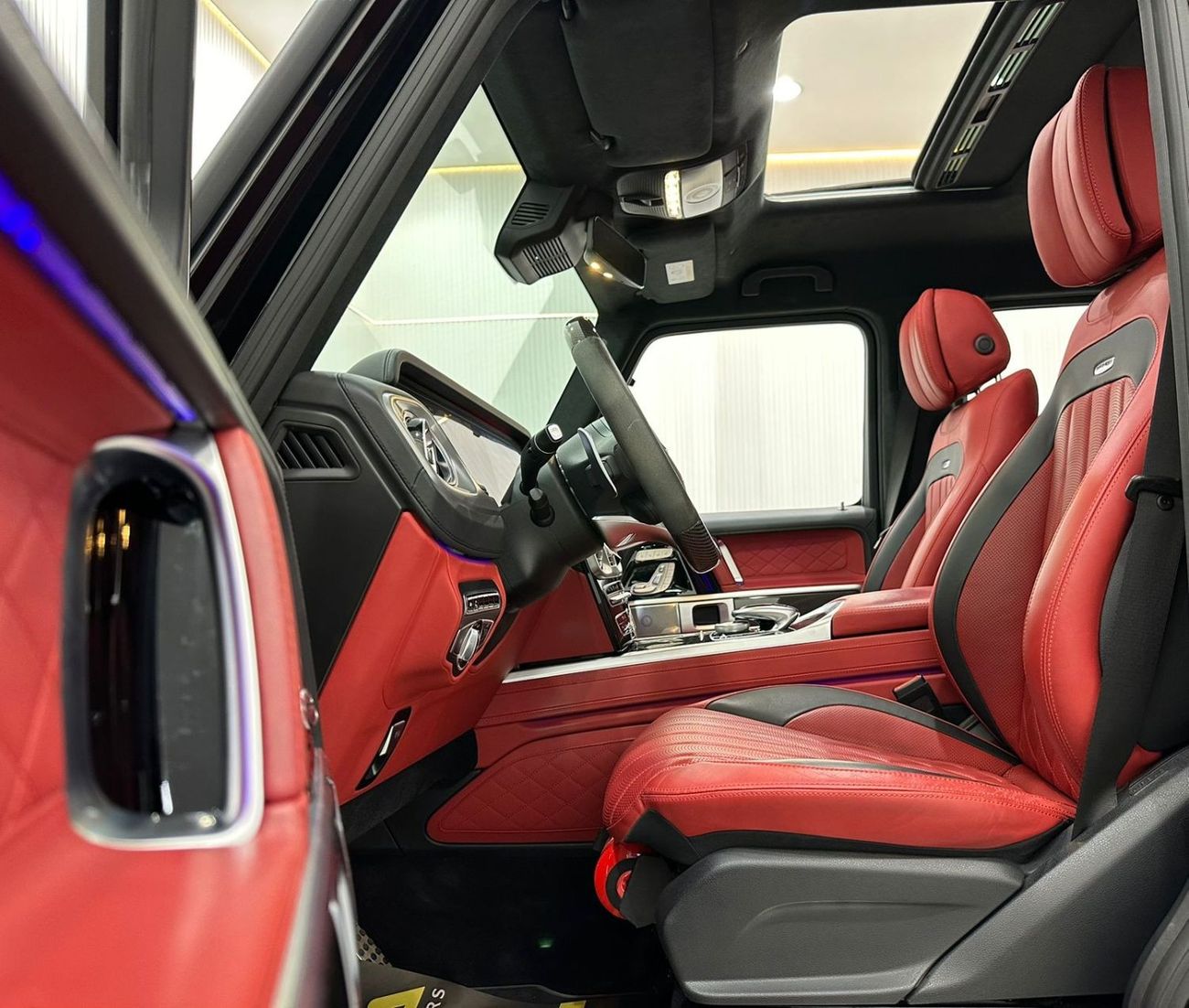 Mercedes-Benz G 63 AMG Std 2022 Mercedes Benz G63 Night Package, 2026 Mercedes Warranty, 2025 Mercedes Service Pack, GCC