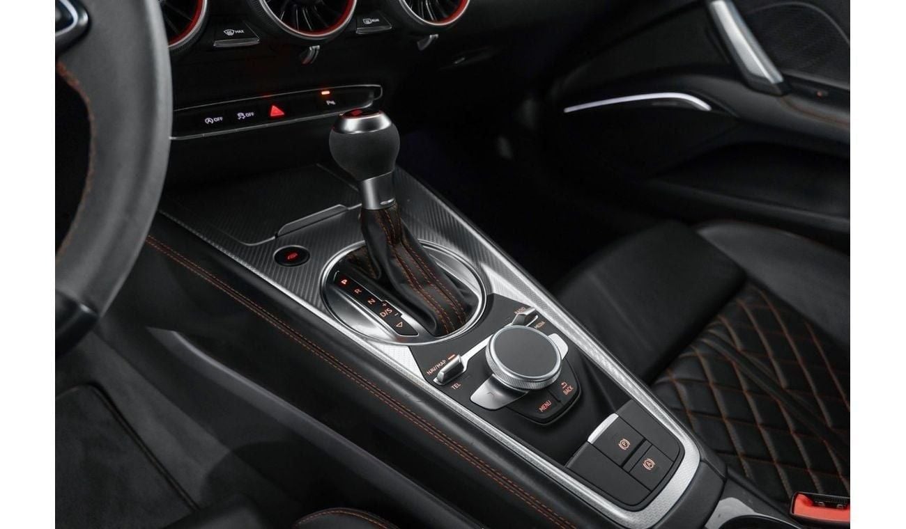 أودي TT RS TFSI quattro 2.5L