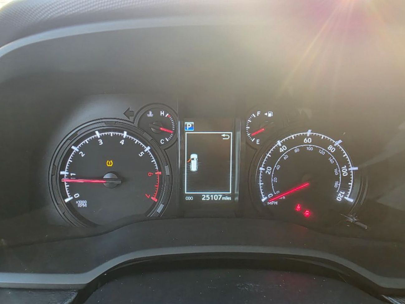 تويوتا Runner4 2022 Model Full option sunroof, 360 camera, 7 seater and 4x4