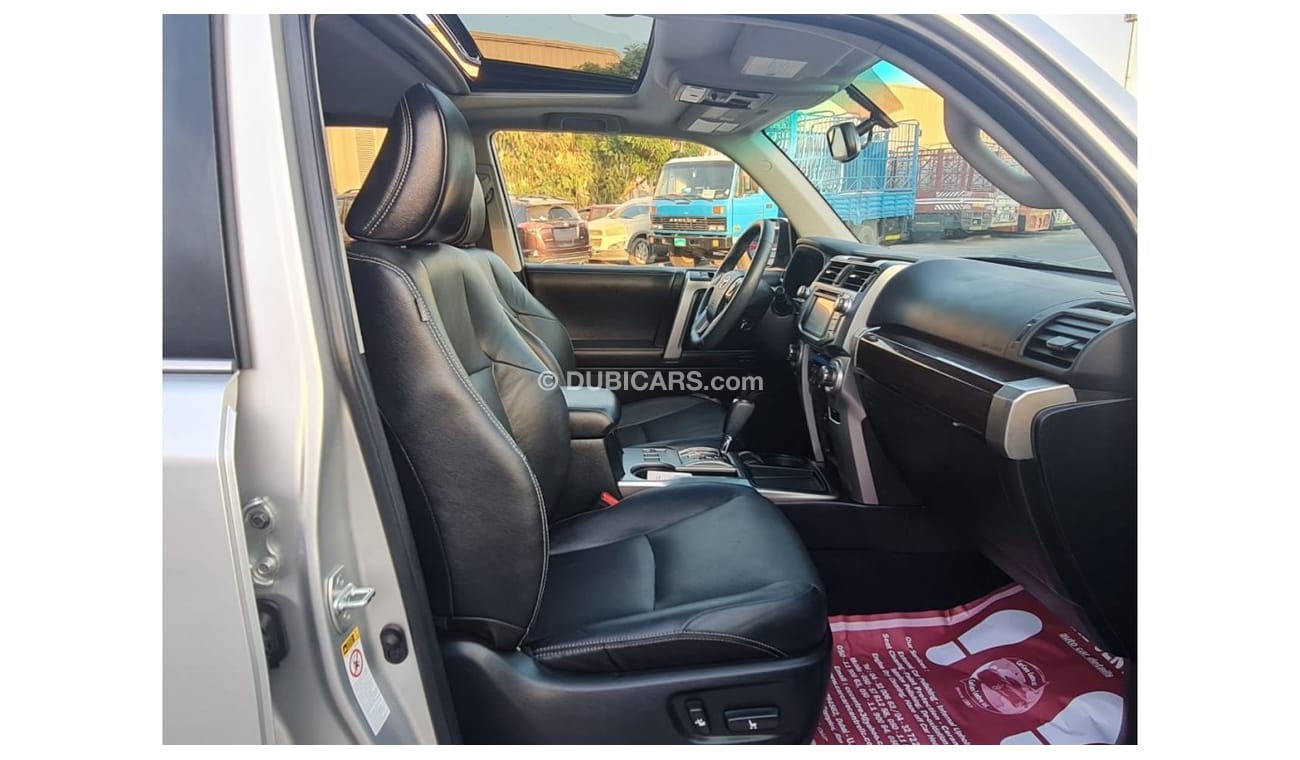 Toyota 4Runner LIMITED EDITION START & STOP ENGINE 7 SEATER 4.0L V6 2018 AMERICAN SPECIFICATION