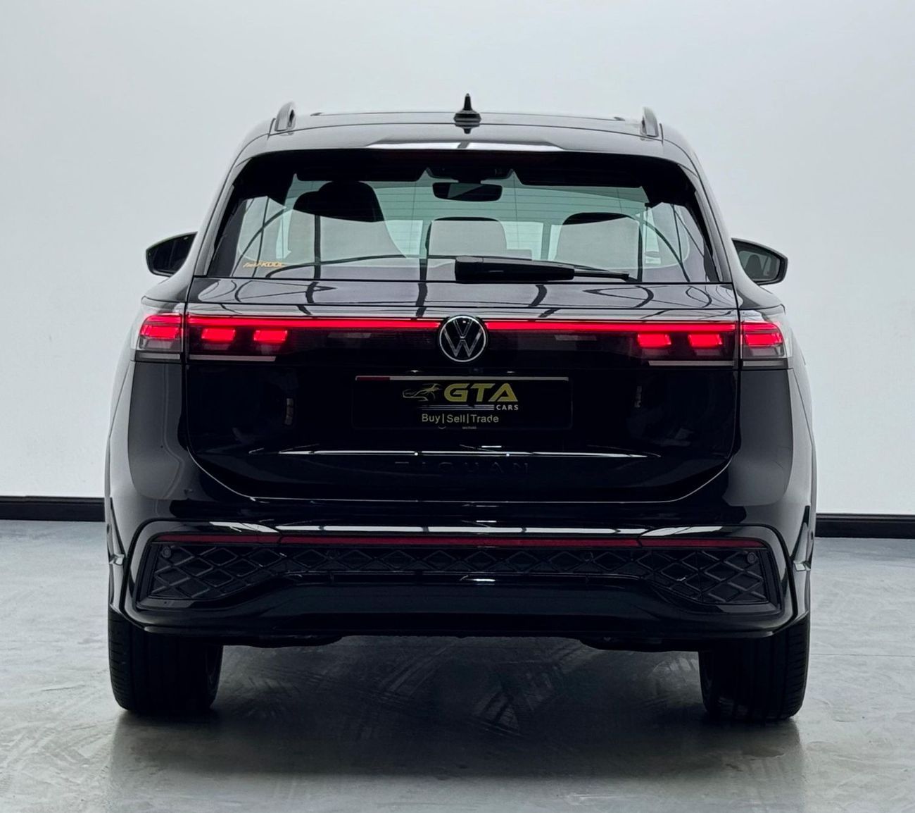 Volkswagen Tiguan Trend 1.4L 2025 Volkswagen Tiguan R-Line 1.4 TSI, 2028 Agency Warranty & Service, Agency FSH, GCC