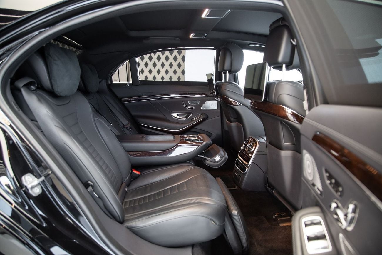 مرسيدس مايباخ S560 مايباخ