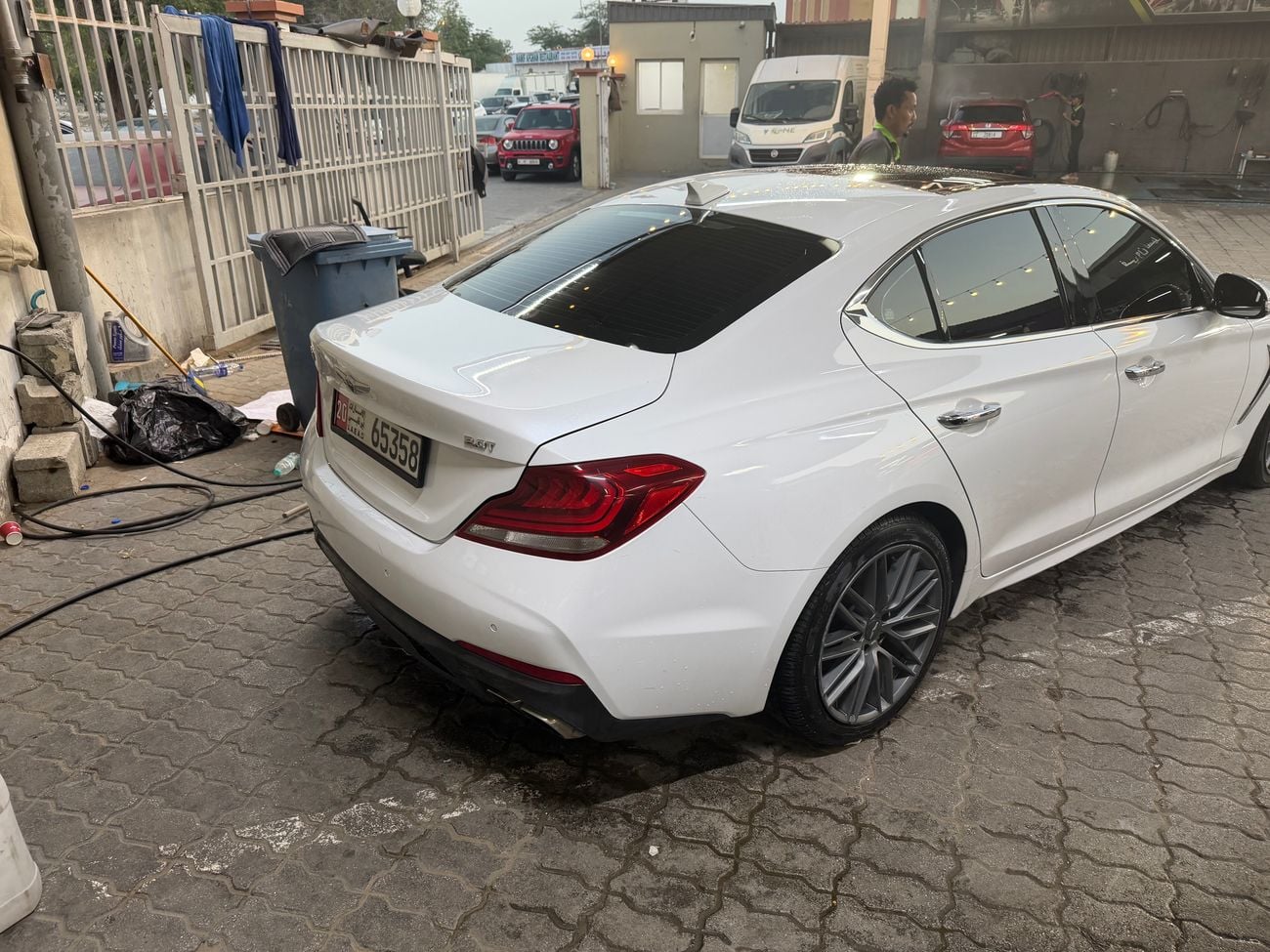 جينيسس G70