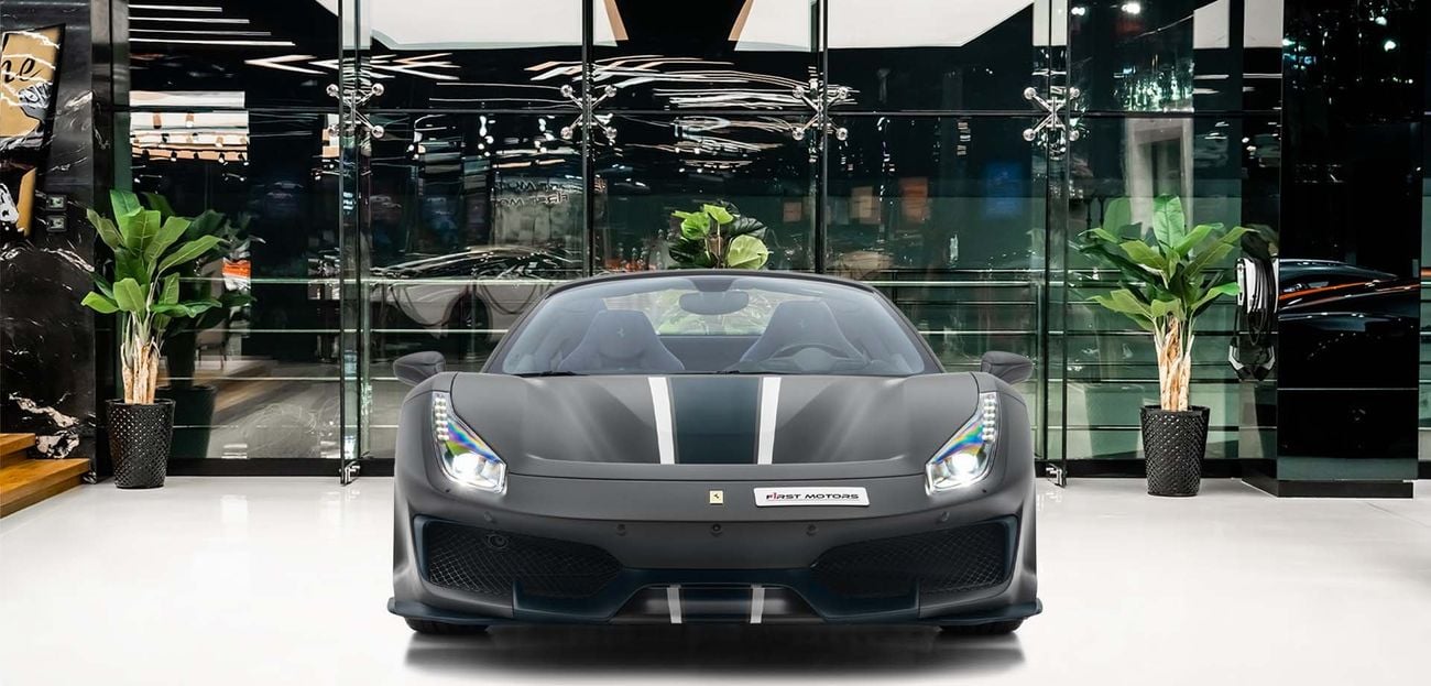 Ferrari 488 3.9L V8 Twin-Turbocharged Engine