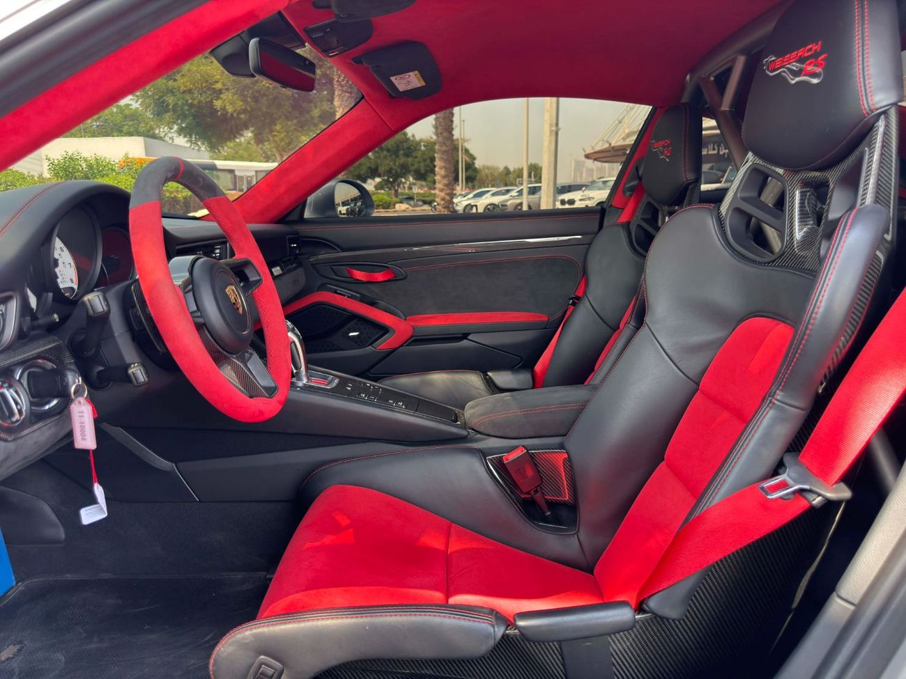 Porsche 911 GT2 RS 3.8L GCC SPEC NEAT AND CLEAN