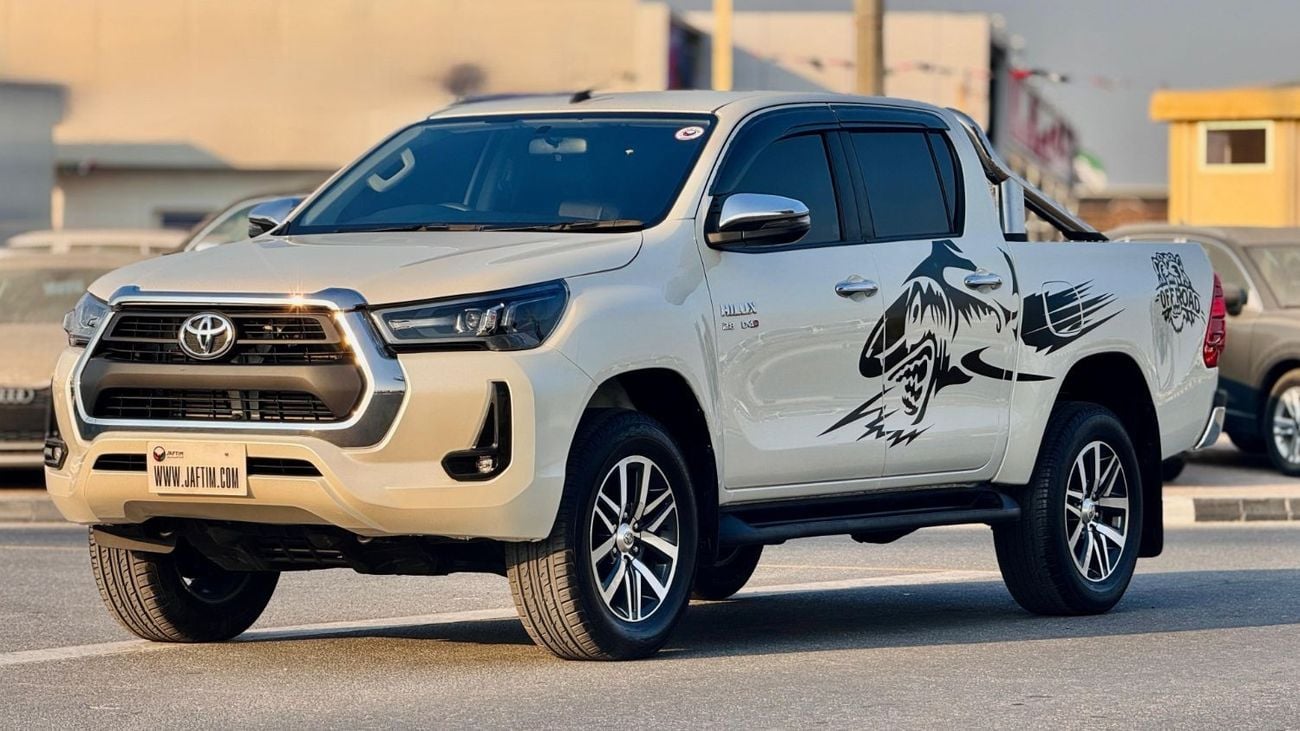 Toyota Hilux PREMIUM CONDITION | RHD | 2018 | 2.8L DIESEL ENGINE | (AT) | REAR VIEW CAMERA | SIDE BODY STICKER