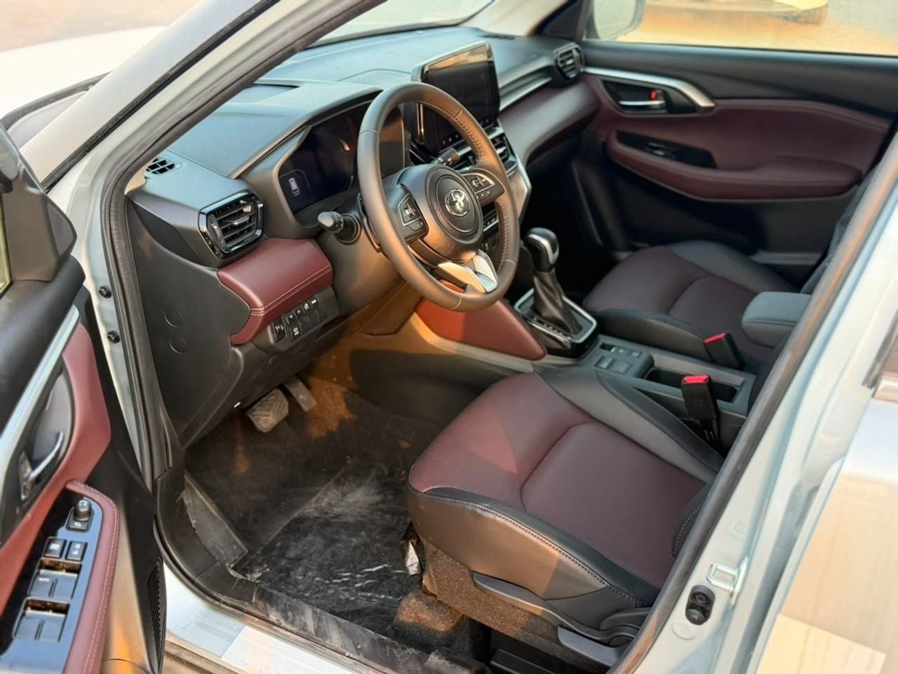 تويوتا أوربان كروزر GLX TOYOTA urban Cruiser 1.5 AT petrol 2026 GCC Full Option
