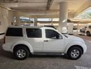 Nissan Pathfinder CLASSIC XE Nissan Pathfinder 2015 GCC specs
