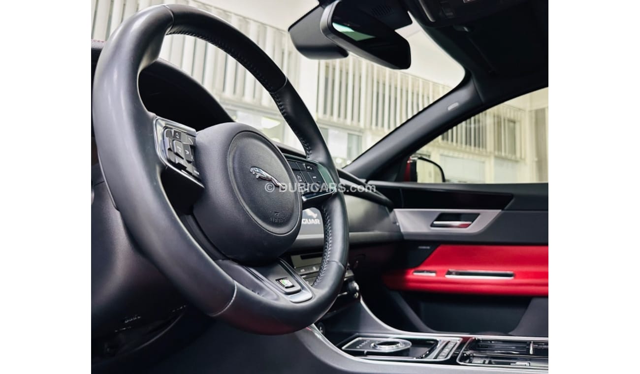 Jaguar XF R-Sport GCC … FSH .. V6 .. Perfect Condition .. Top Range .. R Sport .