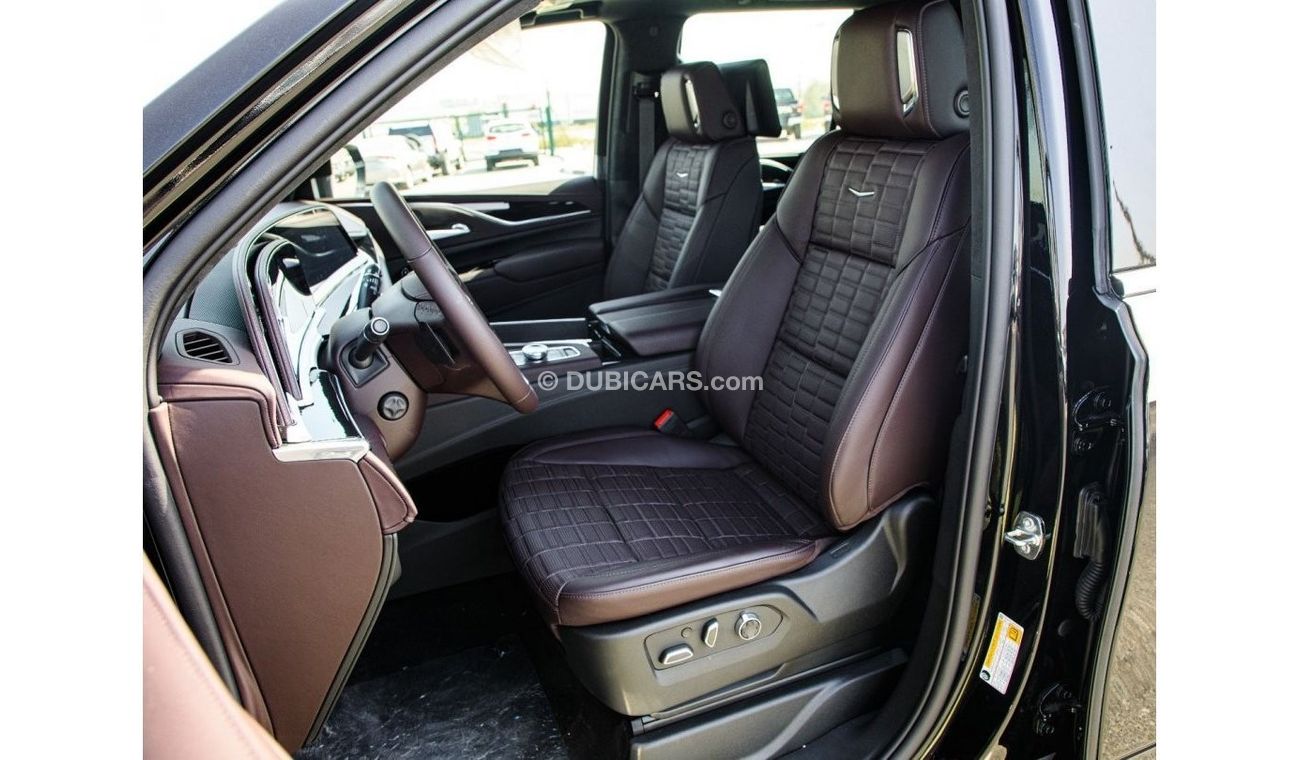Cadillac Escalade 4WD LUXURY PLATINUM TV + 36 SPEAKER/GCC. Local Registration +10%