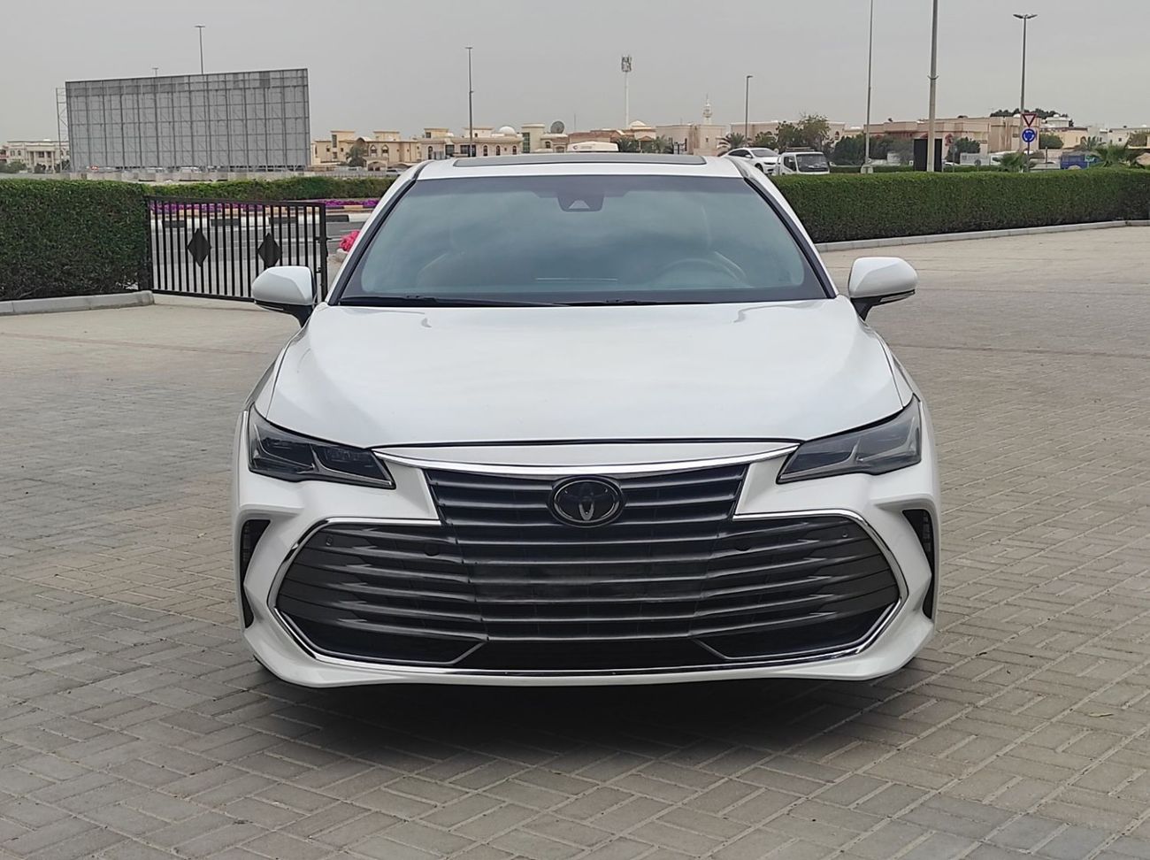 تويوتا افالون Limited 3.5L
