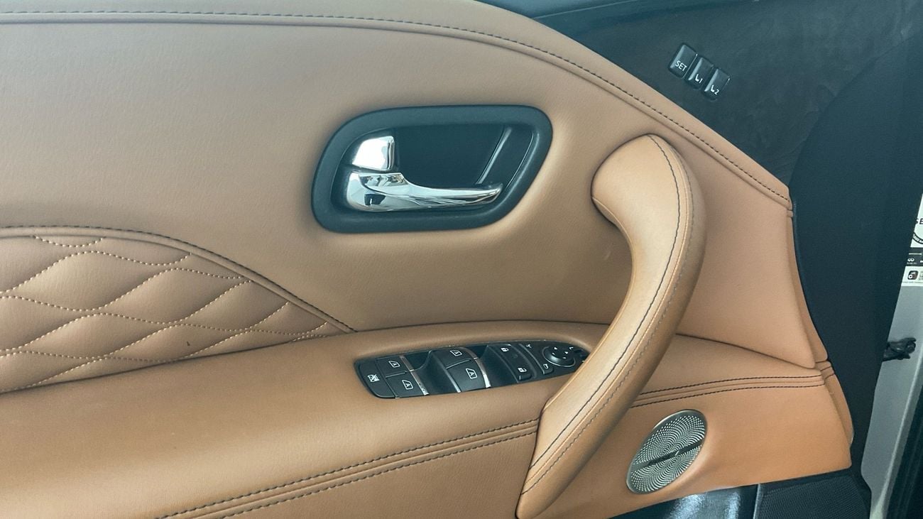 إنفينيتي QX80 5.6 SENSORY AUTO 4WD 8 SEATS | شامل الضمان | 0 ﺪﻔﻋﺓ ﺃﻮﻟﻯ