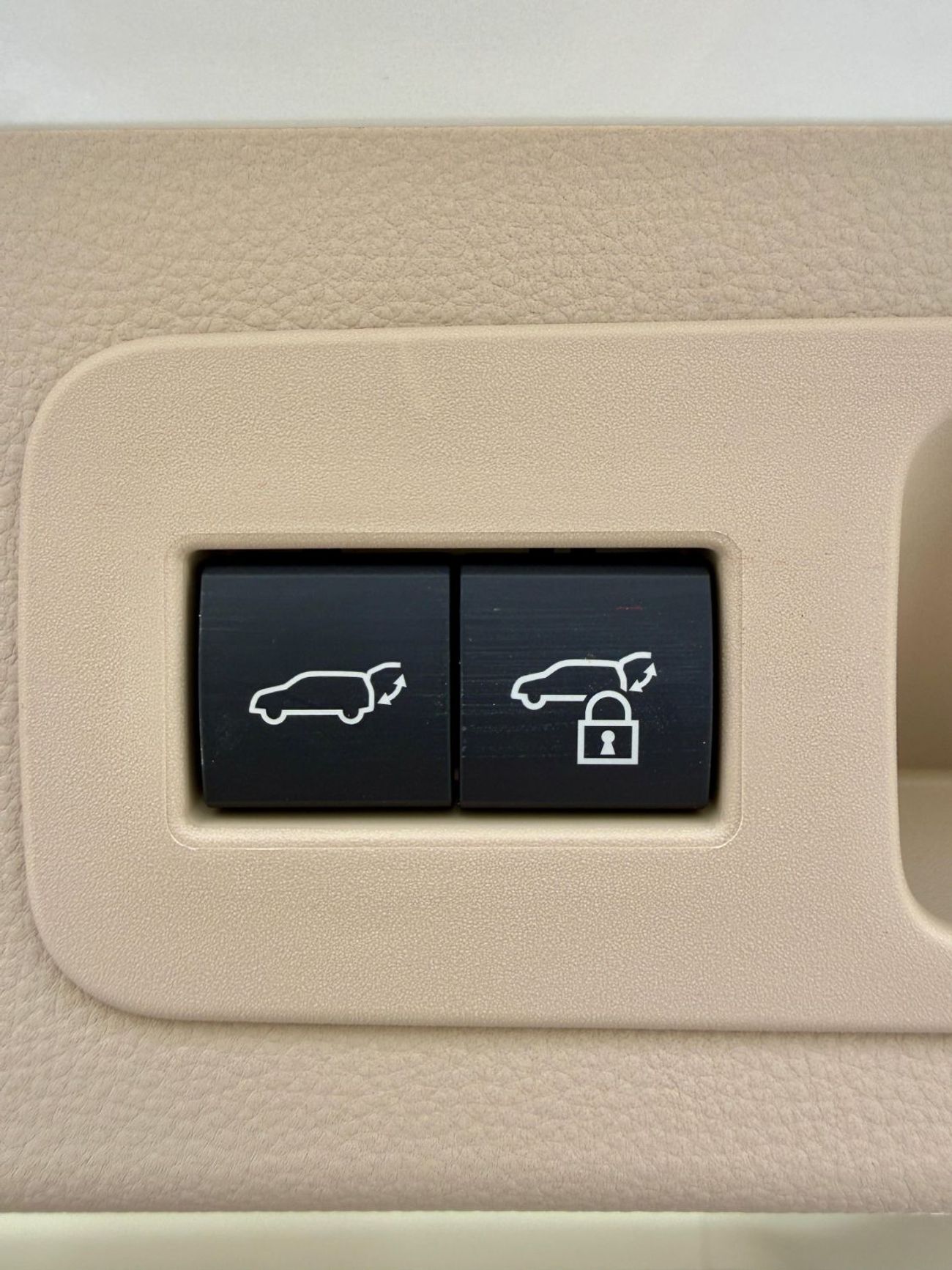 Toyota Land Cruiser Toyota Land Cruiser GXR 3.5L