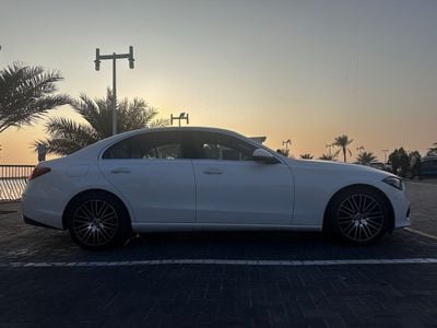 Mercedes Benz C300 Base Automatically parking