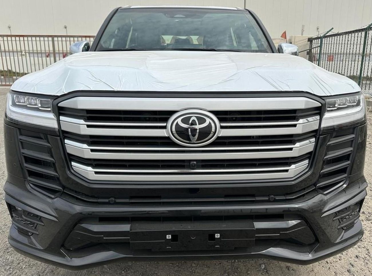 Toyota Land Cruiser 2026 Toyota Land Cruiser VXR 3.3L Diesel with Radar