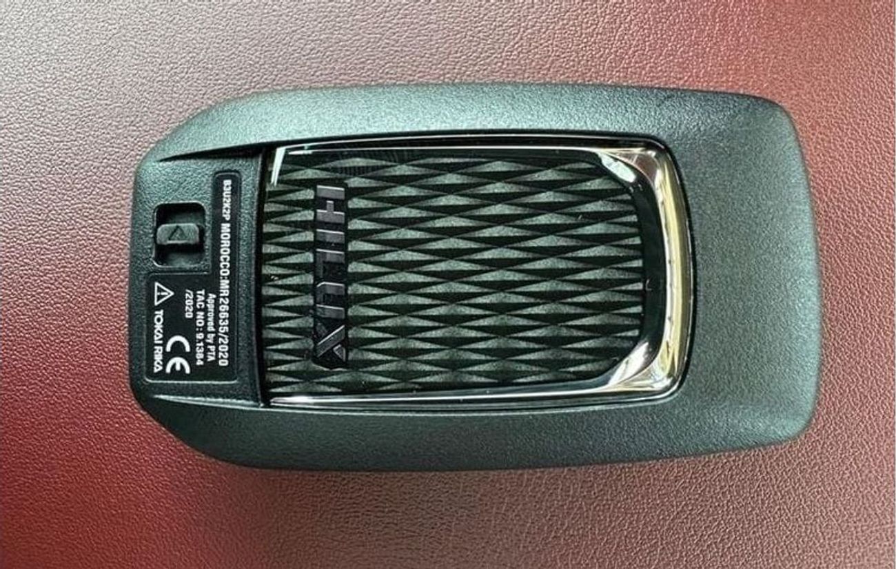 تويوتا هيلوكس GLX Limited 2.7L