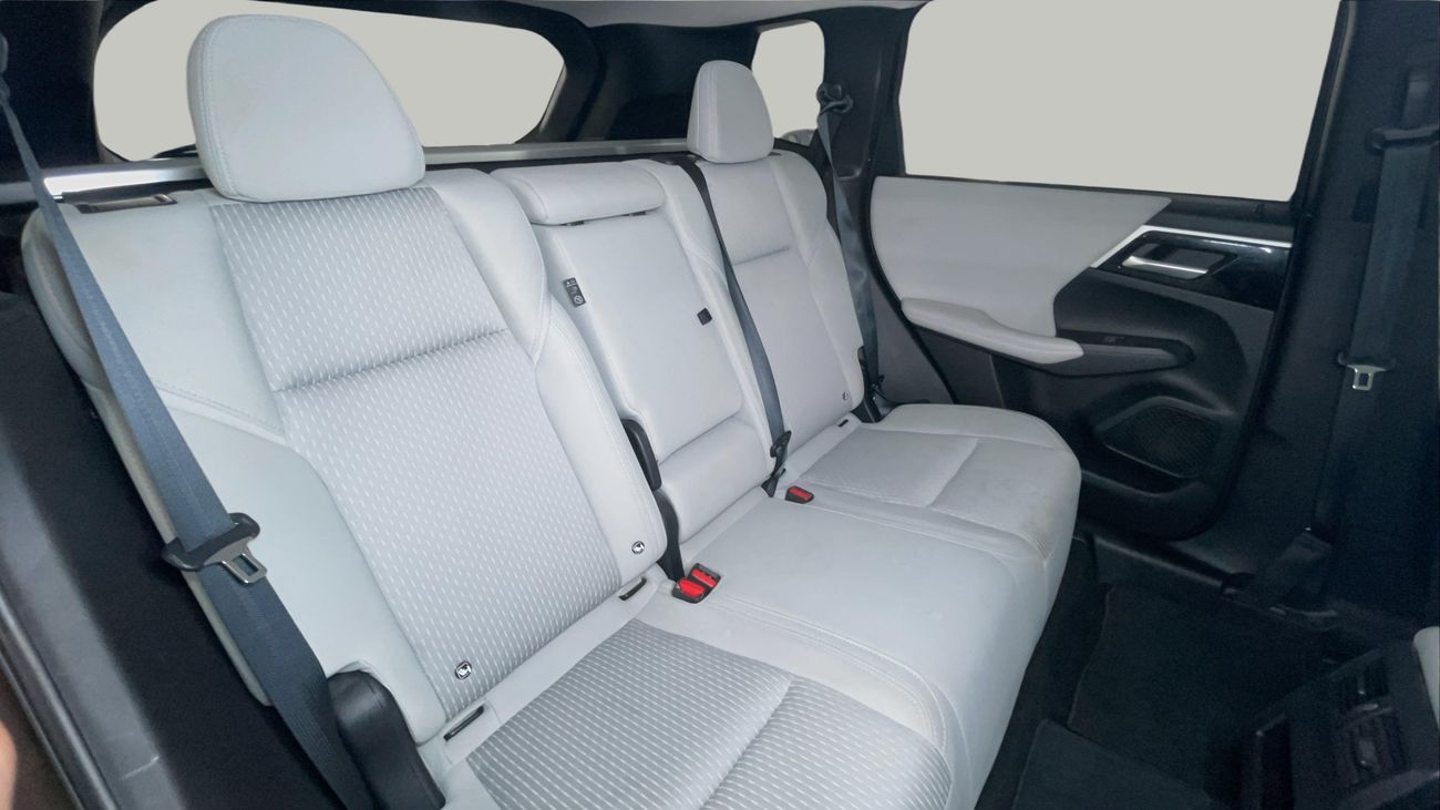 Mitsubishi Outlander GLX MIDLINE 2023 | AED 951/Month | 0 DP | 30 Day Return | Warranty | Service History