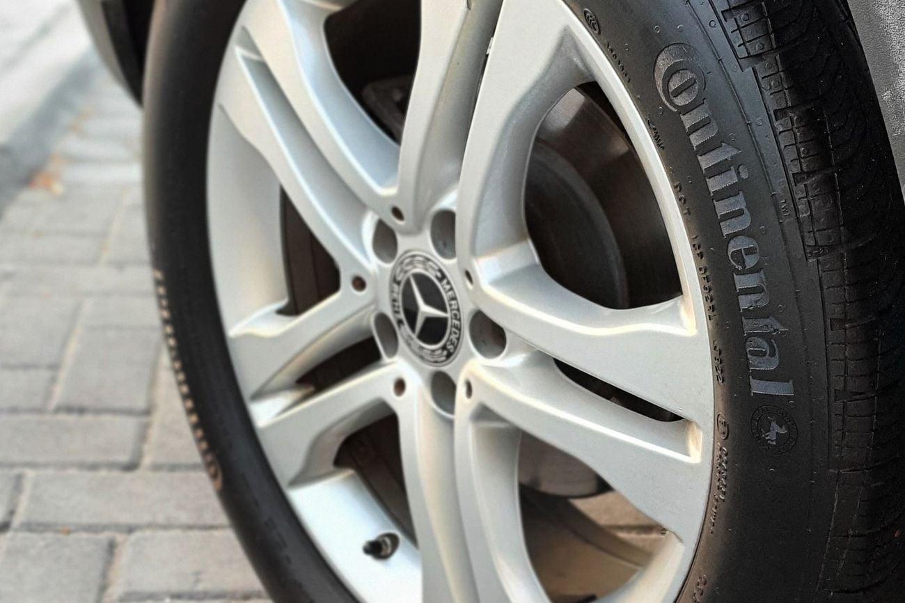 مرسيدس بنز GLA 250 STD