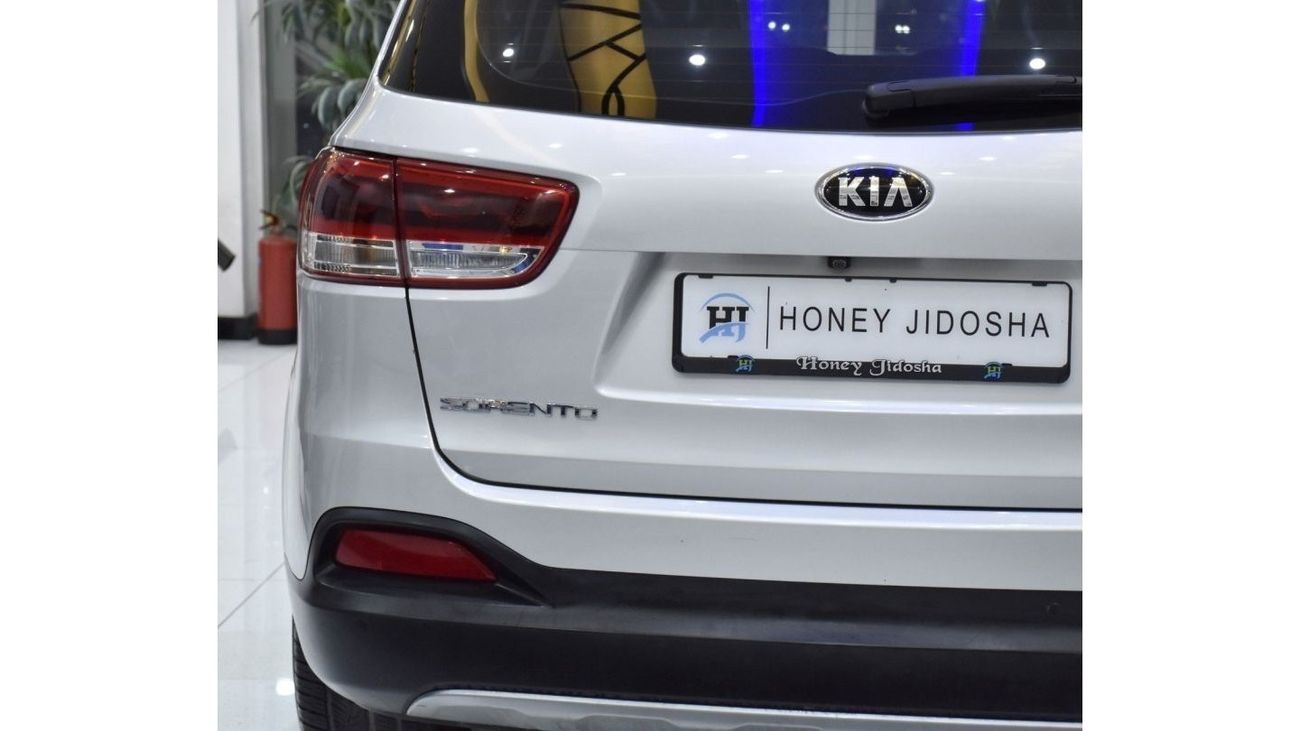 Kia Sorento EXCELLENT DEAL for our KIA Sorento AWD V6 ( 2016 Model ) in Silver Color GCC Specs