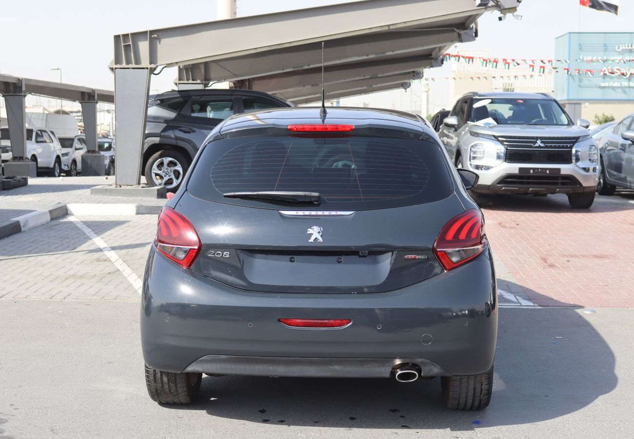 بيجو 308 بيجو 208 - موديل 2018 - خليجى  - بدون حوادث - محرك 1.6 - GT LINE - بحاله ممتازة