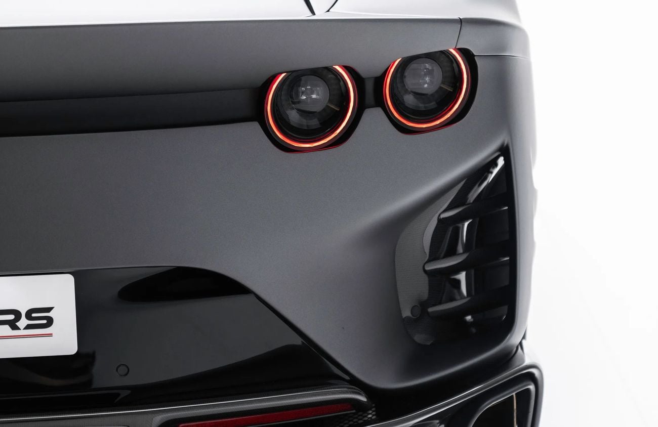 فيراري 812 كومبيتيزون 6.5L V12 Naturally Aspirated Engine