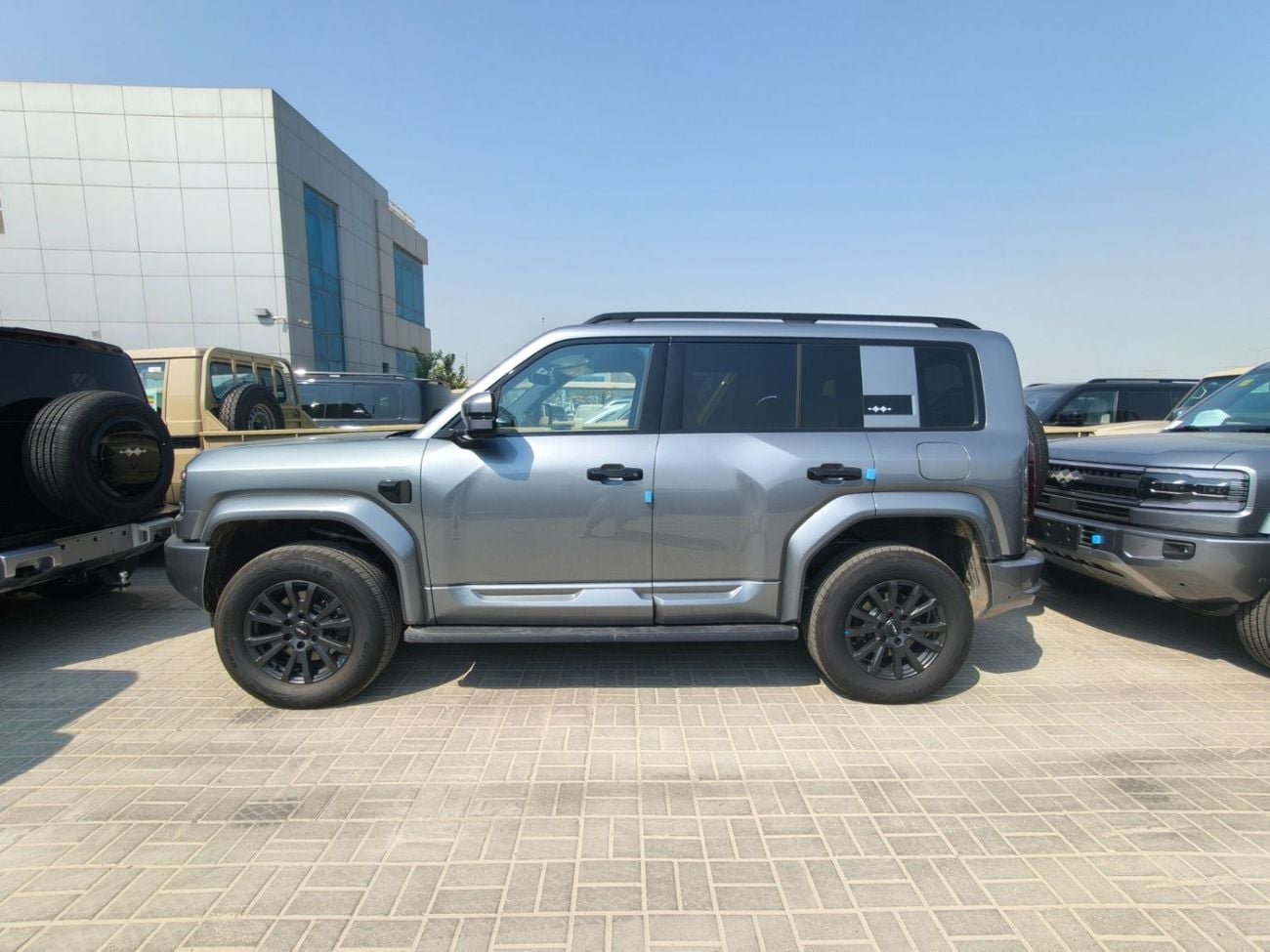 بي واي دي ليوبارد 5 سباق ليوبارد 5 يون نيان ألترا 210 كم