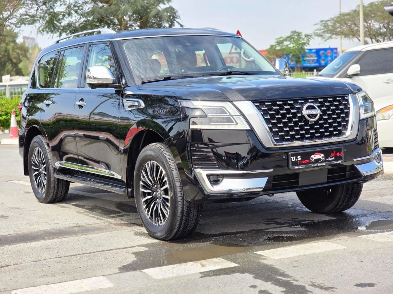 Nissan Patrol SE Platinum City 4.0L 2022 GCC LOW MILEAGE SINGLE OWNER IN MINT CONDITION