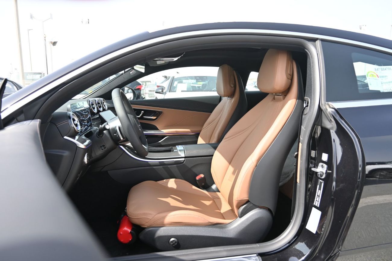 Mercedes-Benz CLE 200 Coupe Mercedes-Benz CLE 200 AMG Coupé 2.0L Turbo + Mild Hybrid, Model 2026