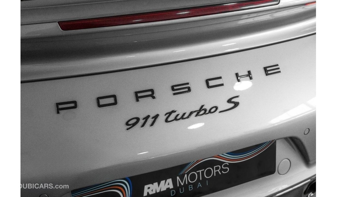 Porsche 911 Turbo S 2017 Porsche 911 Turbo S / Sports Chrono Plus / Full-Service History / Porsche Warranty