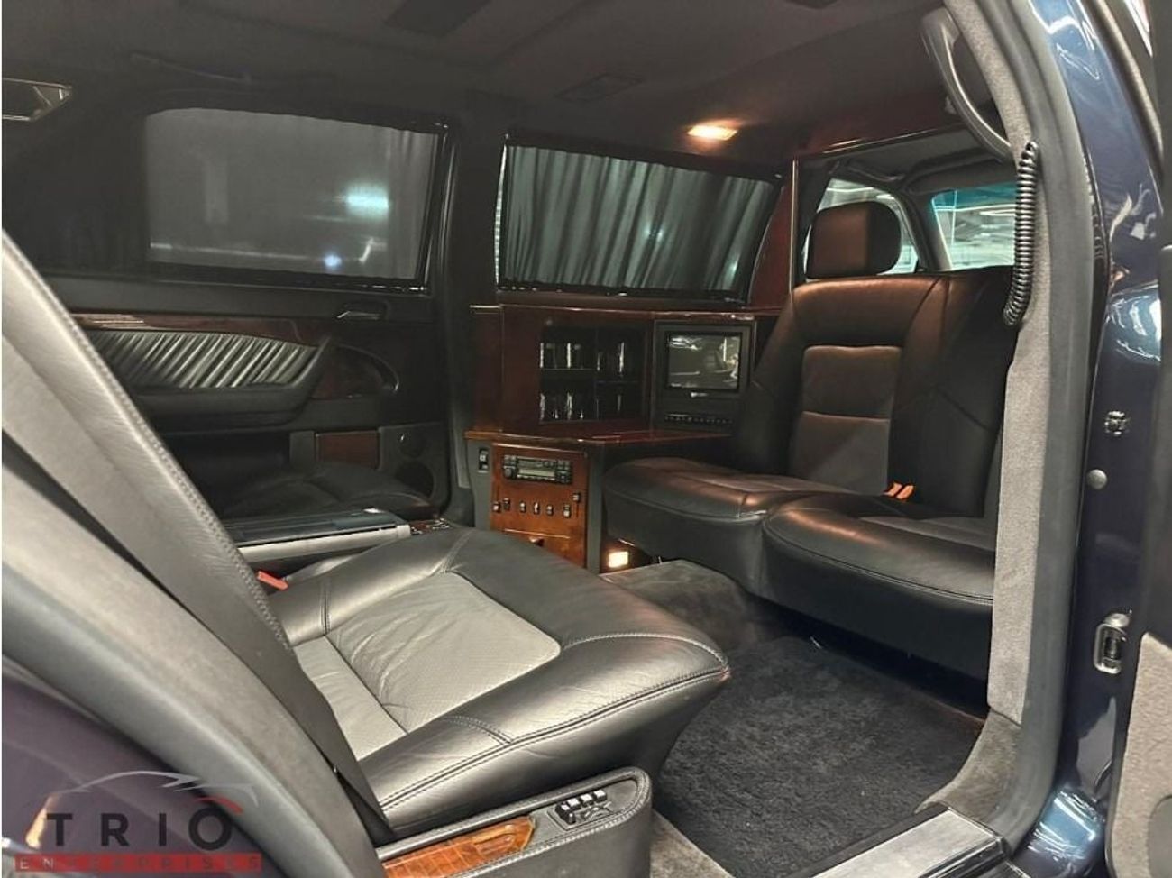 مرسيدس بنز S 600 