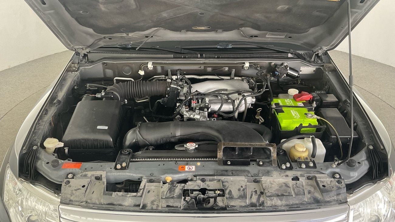 Mitsubishi Pajero GLS Highline 3.8L (274 HP) GLS Highline | Guaranteed Warranty | 0 Down Payment