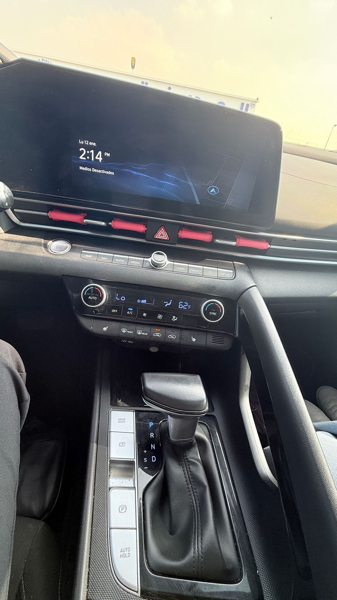 هيونداي إلانترا