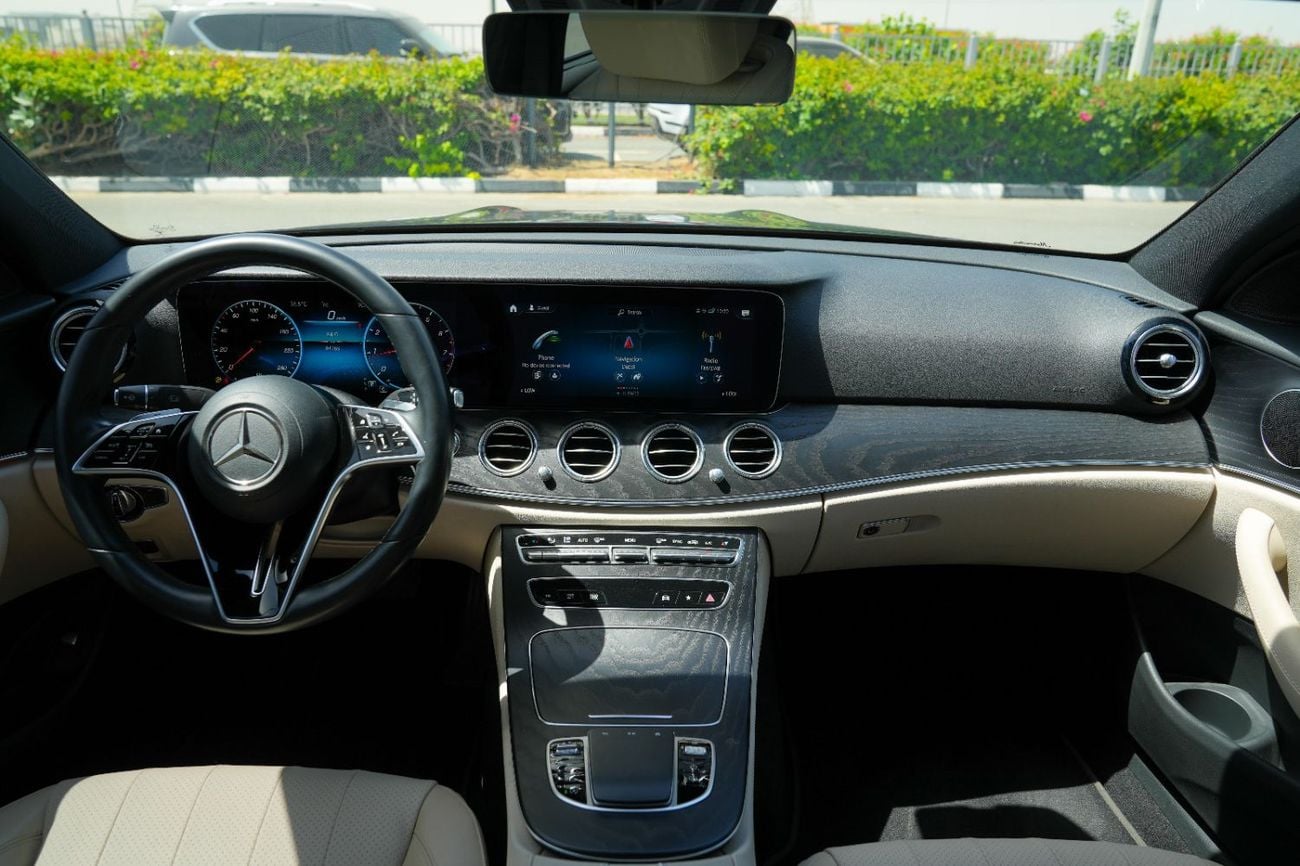 Mercedes Benz E200