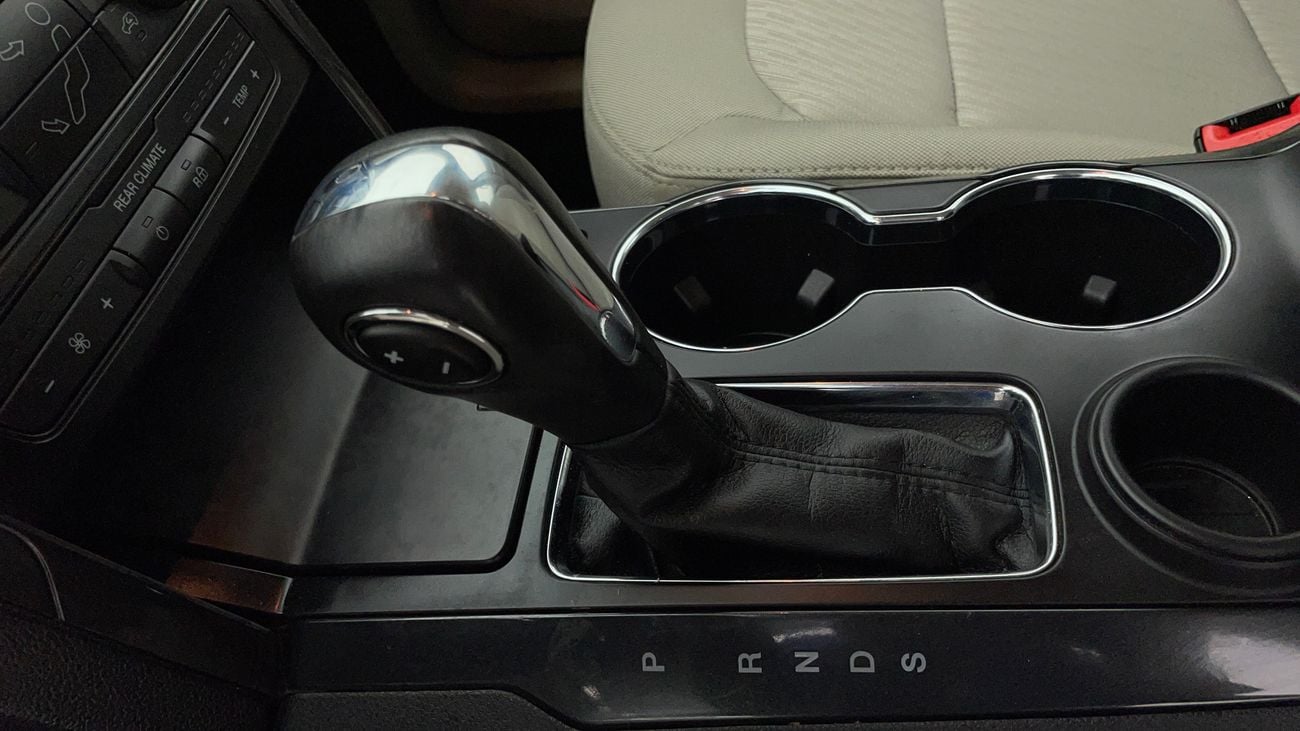 فورد إكسبلورر BASE FWD 3.5 | بدون دفعة مقدمة | اختبار قيادة مجاني للمنزل