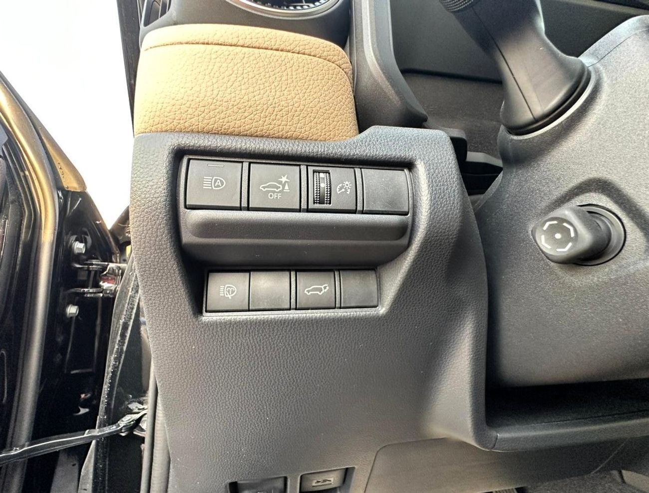 Toyota Prado TOYOTA PRADO 2.8L DSL LUXURY TOP 2025 (EXPORT ONLY)