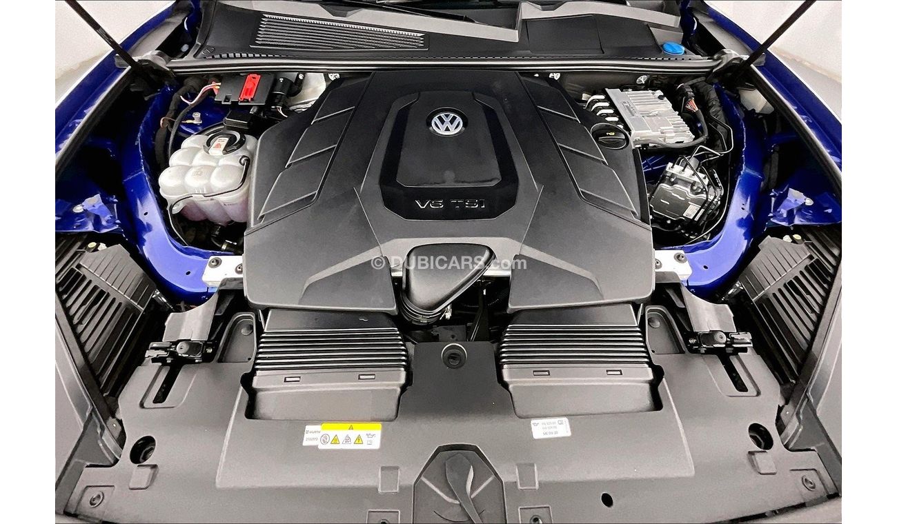 فولكس واجن طوارق R-Line | سنة ضمان مجانية | 0 دفعة أولى | سياسة الإعادة بعد 7 أيام