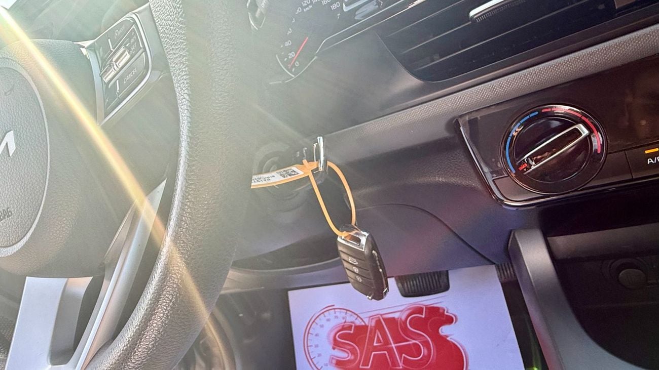 كيا سيلتوس EX 1.6L