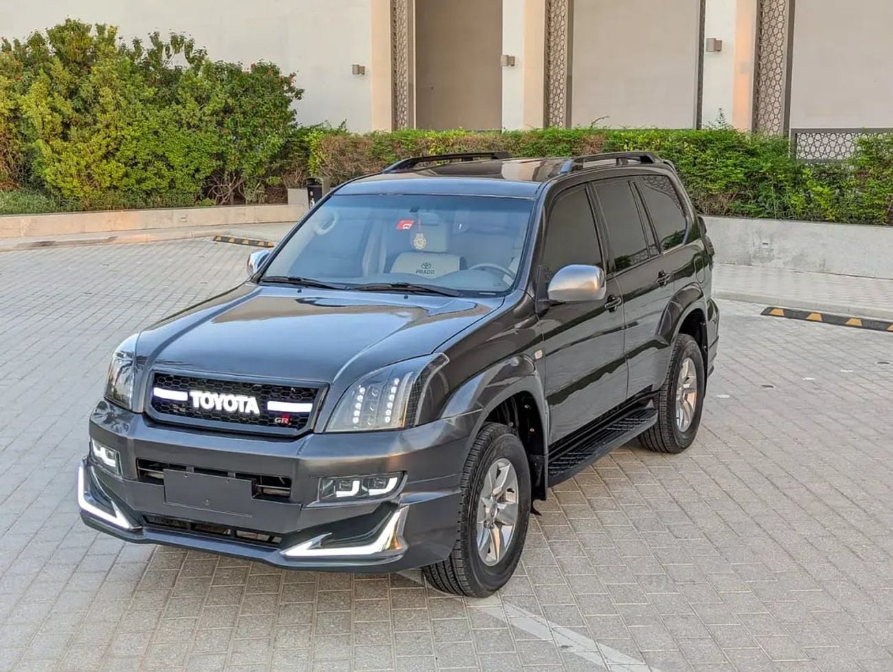 تويوتا برادو GX V4 2.7L | GCC Specs | Reliable SUV