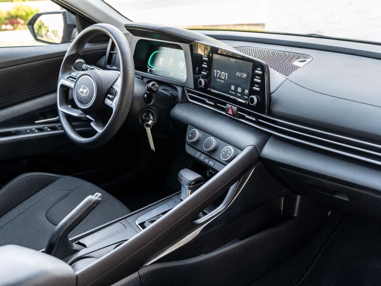 Hyundai Elantra SV Smart 1.6L