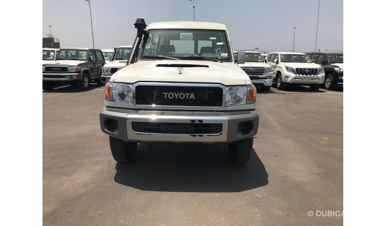 Toyota Land Cruiser HARDTOP 3 Door Diesel Manual